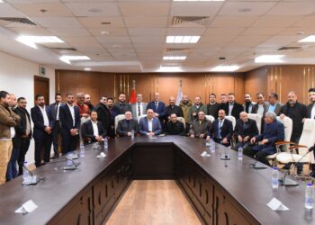 توجيهات مشددة من وزير العمل لشركات إلحاق العمالة بالخارج