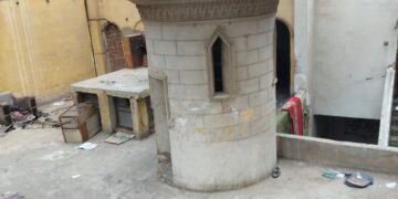 15 عامًا من الصمت.. من يُحاسب المسؤولين عن غلق مسجد محمود خميس بمصر القديمة؟