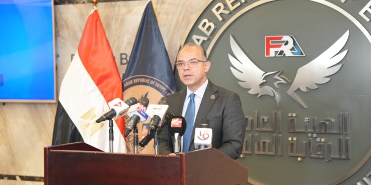 رئيس الرقابة المالية، البيان الإقتصادي نيوز