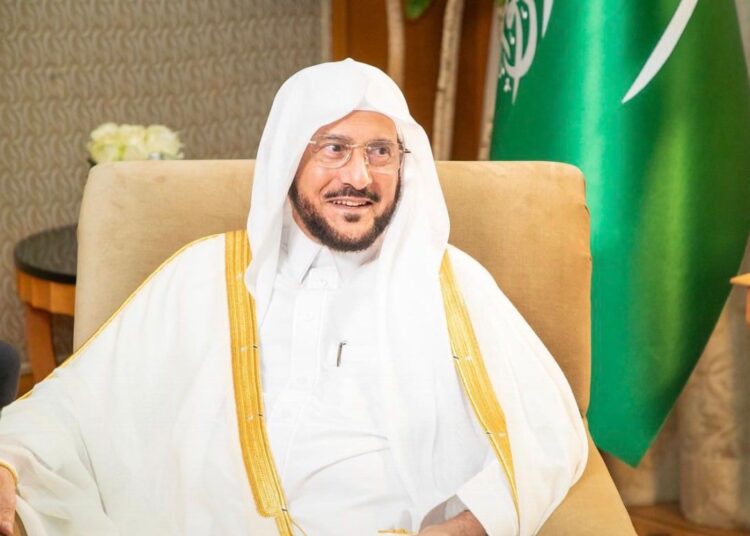 مطارات السعودية تعتمد صوت الأذان النجدي في جميع صالاتها