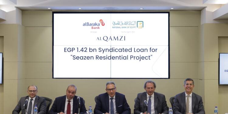 البنك الأهلي يقود تمويلاً مشتركًا بقيمة 1.42 مليار جنيه لمشروع SEAZEN بالساحل الشمالي