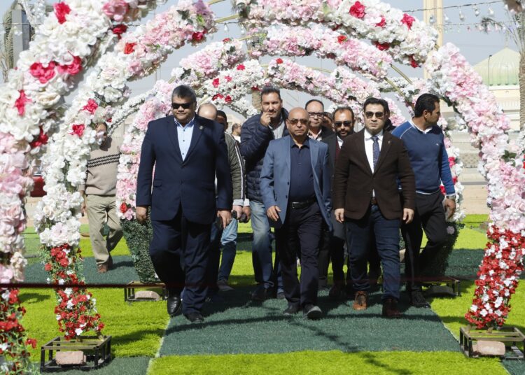 رئيس”أمناء أكتوبر الجديدة” يشارك في إفتتاح معرض أهلا رمضان