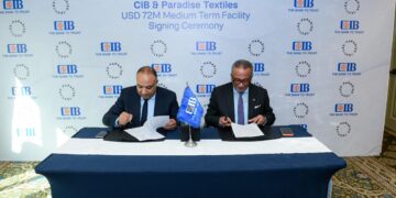 CIB يوقع اتفاقية شراكة وتمويل مع «باراديس للنسيج» لإنشاء أكبر مصنع أقمشة صديقة للبيئة
