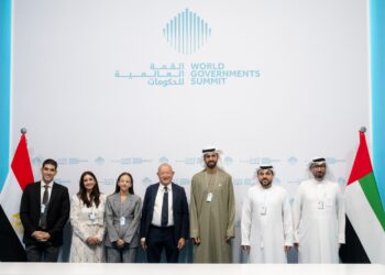 مبادرات « محمد بن راشد آل مكتوم العالمية» و«ساويرس للتنمية» تطلقان «جسور الفرص» لتأهيل 100 ألف شاب مصري لسوق العمل