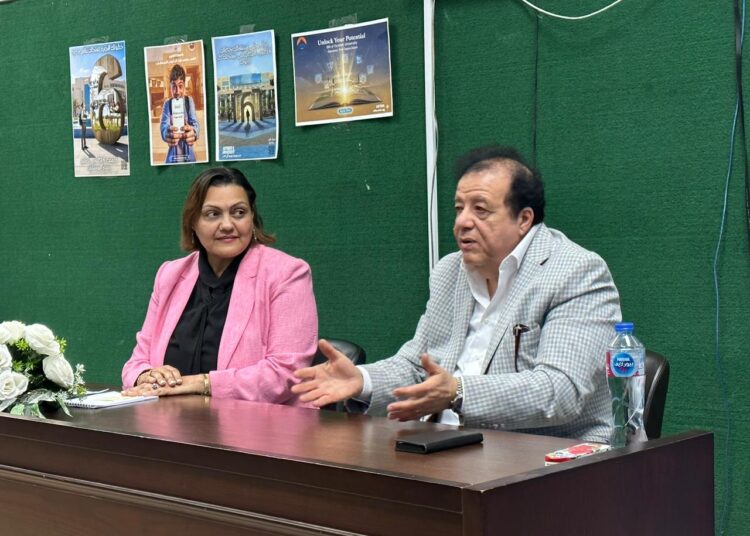 “رئيس مسافرون” يوضح دور الإعلام السياحي في تنشيط القطاع بندوة إعلام جامعة أكتوبر