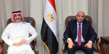 وزير العمل لمدير “العمل العربية”: مصر مع كل عمل عربي مشترك يدعم التنمية ويوفر فرص عمل