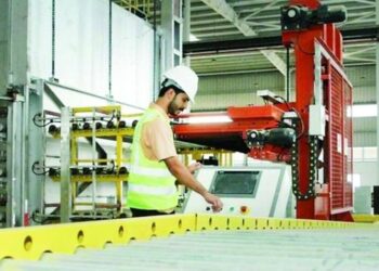 عُمان تعرض حزمة من الفرص الاستثمارية في قطاع الصناعات التحويلية