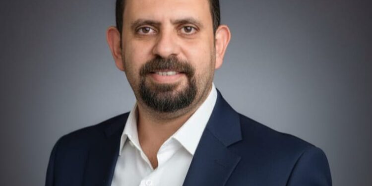 شراكة بين راية القابضة وشعبة محرري الاتصالات لدعم البنية التكنولوجية بالمركز الصحفي