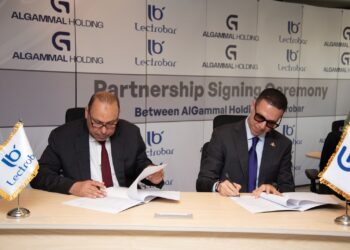 الجمال القابضة وLectrobar توقعان اتفاقية شراكة استراتيجية في أنظمة الباص واي
