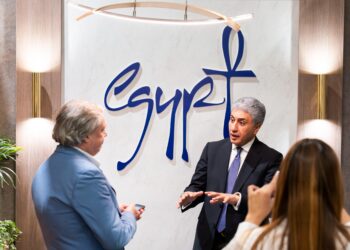 وزير السياحة: مصر استقبلت 19 مليون سائح خلال 2025