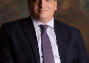 محمد المغربي: توترات مضيق هرمز ترفع تكاليف التأمين عالميا ومحليا