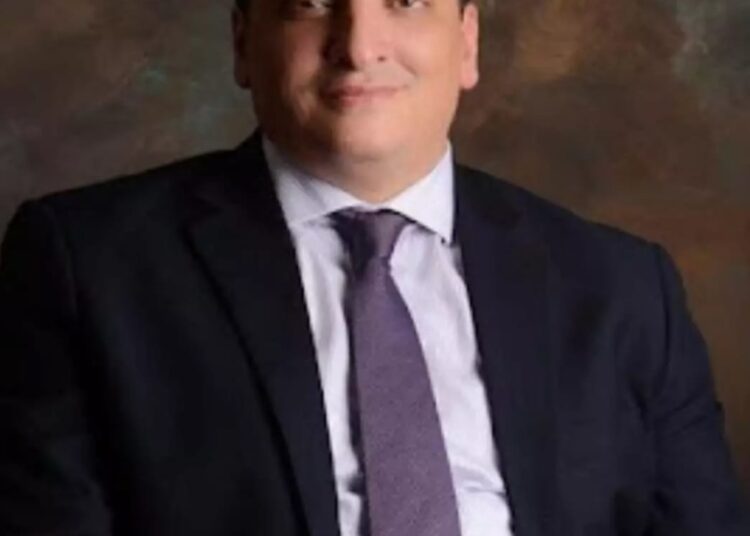 محمد المغربي: توترات مضيق هرمز ترفع تكاليف التأمين عالميا ومحليا