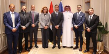 وزير الاتصالات يبحث مع “SAP” العالمية التوسع في استثمارات التعهيد والحوسبة السحابية بمصر