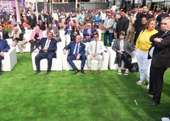 غرفة القاهرة :مول”جملة الملابس الجاهزة”يدعم استراتيجية الدولة لزيادة الصادرات المصرية