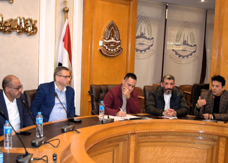 غرفة القاهرة: تشكيل لجنة لتيسير أعمال شُعبة الأسماك و انتخاب مصطفى جعفر رئيسًا بالإجماع