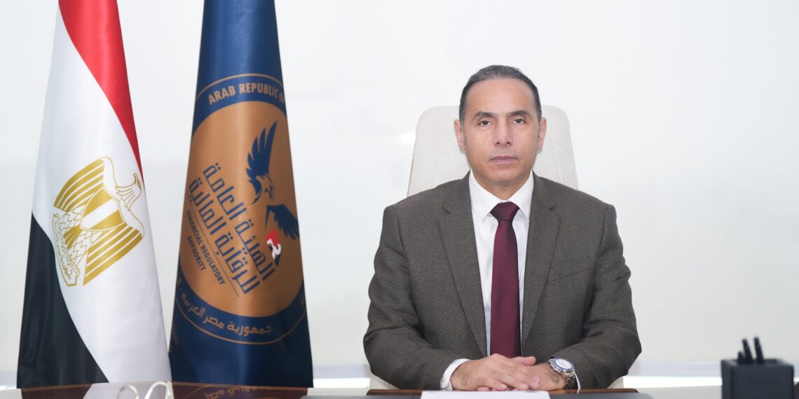 د.اسلام عزام، رئيس الهيئة العامة للرقابة المالية