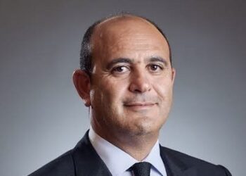 بنك مصر يعلن تعيين عمرو النقلي نائبًا للرئيس التنفيذي لقطاعات الأعمال