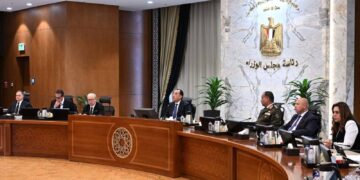 مجلس الوزراء يوافق على غلق المحال والمراكز التجارية  11 مساءً  بمناسبة أعياد  المسيحيين