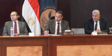 رئيس الرقابة المالية يبحث مع شركات التمويل العقاري تطوير النشاط وزيادة كفاءته ضمن لقاءاته مع أطراف السوق