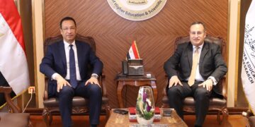 وزيرا التعليم العالي والاتصالات يطلقان مرحلة جديدة من التعاون في مجالات التحول الرقمي والذكاء الاصطناعي