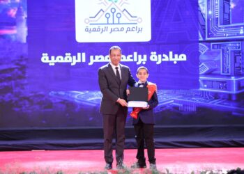 وزير الاتصالات يشهد فعاليات حفل تخريج دفعات جديدة من مبادرات «أجيال مصر الرقمية» لعام 2025