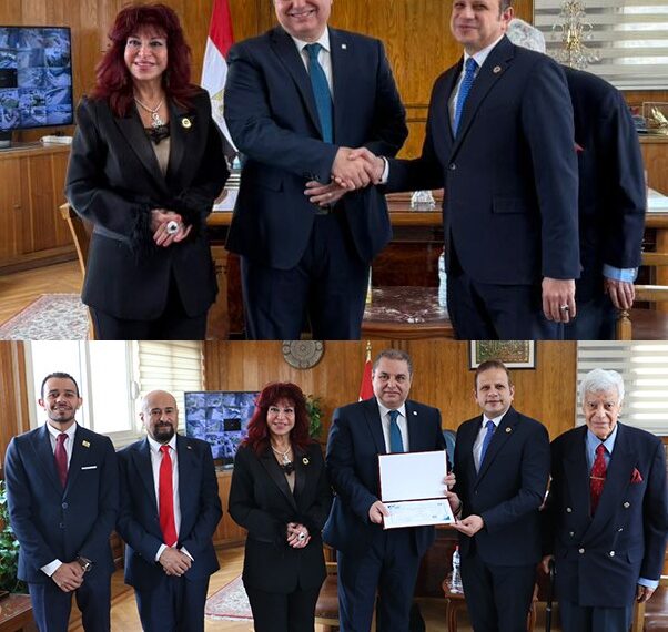 تكريم “TCL” أول مصنع يحصل على شهادة بطاقة الأداء البيئي للمنظفات